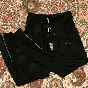 Nike leggings